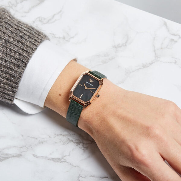 Montre Emporio Armani — FAVORI Maroc