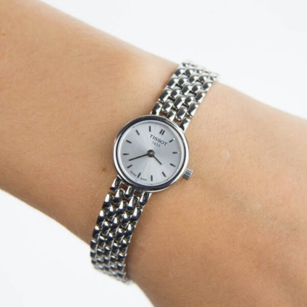 Montre Tissot Lovely Argenté — FAVORI Maroc