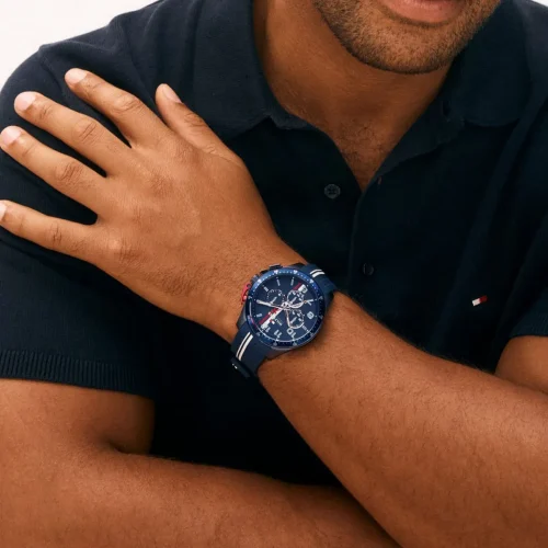Montre Tommy Hilfiger Bank Homme 1792169 — prix Maroc Casablanca Montre Tommy Hilfiger Bank Homme 1792169 — prix Maroc Casablanca