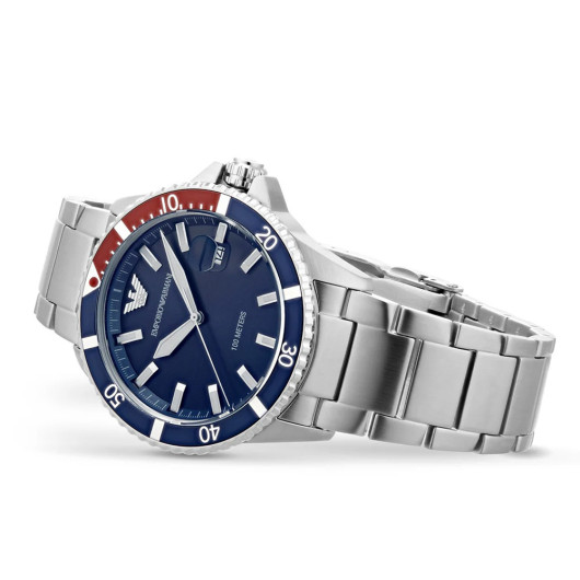montre-emporio-armani-montres-en-acier-argenteAR11339 Montre Emporio Armani Diver Homme AR11339
